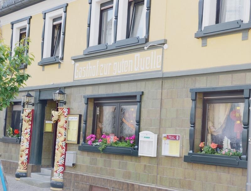 Hotel Zur Guten Quelle Selters  Exteriör bild